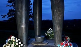 Das Werk ds luxemburgischen Künstlers Lucien Wercollier. Foto: ney