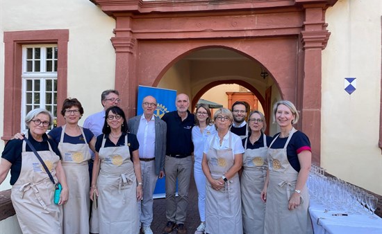 Das Rotary-Team mit Präsident Carl Löwen (Mitte). Foto: Vera Kölbel